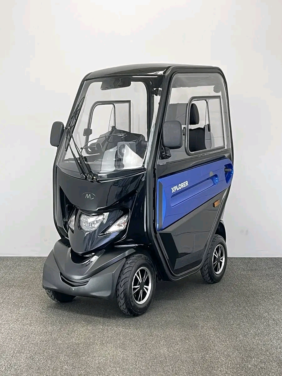 Motion Healthcare Xplorer (2025) The Xplorer is designed for people who want the freedom to travel in comfort, whatever the weather.