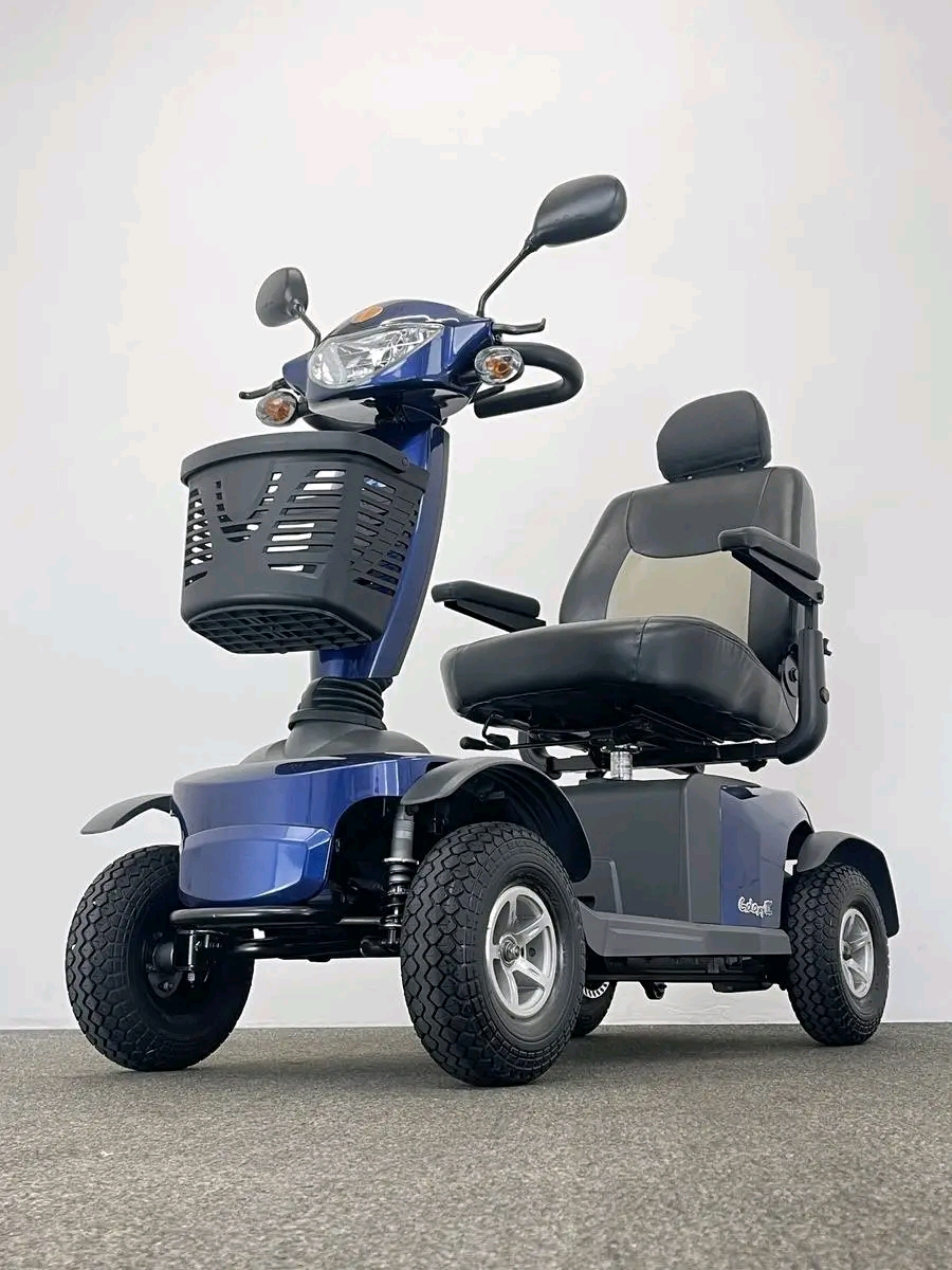 Galaxy 2 (2020) The Galaxy 2 is a super smooth, modern, &mph mobility scooter that is ideal for use on a huge range of terrains from pavements to bumpy paths, gravel and grass.