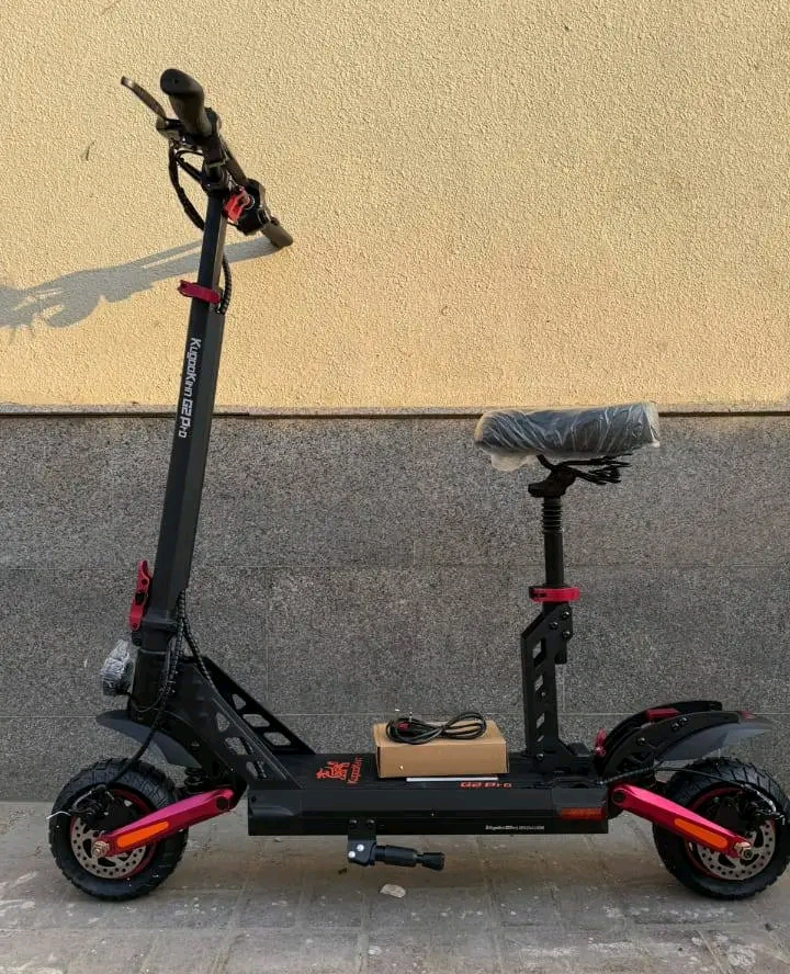 Kugoo kirin G2 pro Motor600W Brushless Motor (Peak 1000W)Top SpeedUp to 45 km/h (28 mph)Speed Modes3 modes (approx. 15 km/h, 30 km/h, and 45 km/h)Max