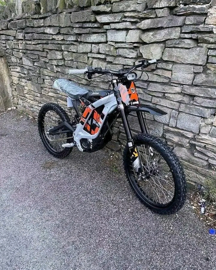 Sur ron 2023 dirt bike