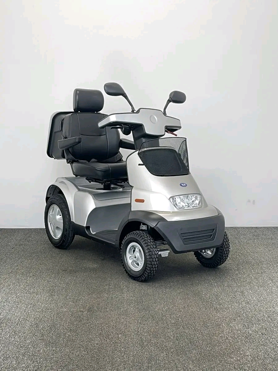 TGA Breeze S4 (2017) The TGA Breeze S4 is the ultimate mobility scooter for those who don't want to make any compromise in life.