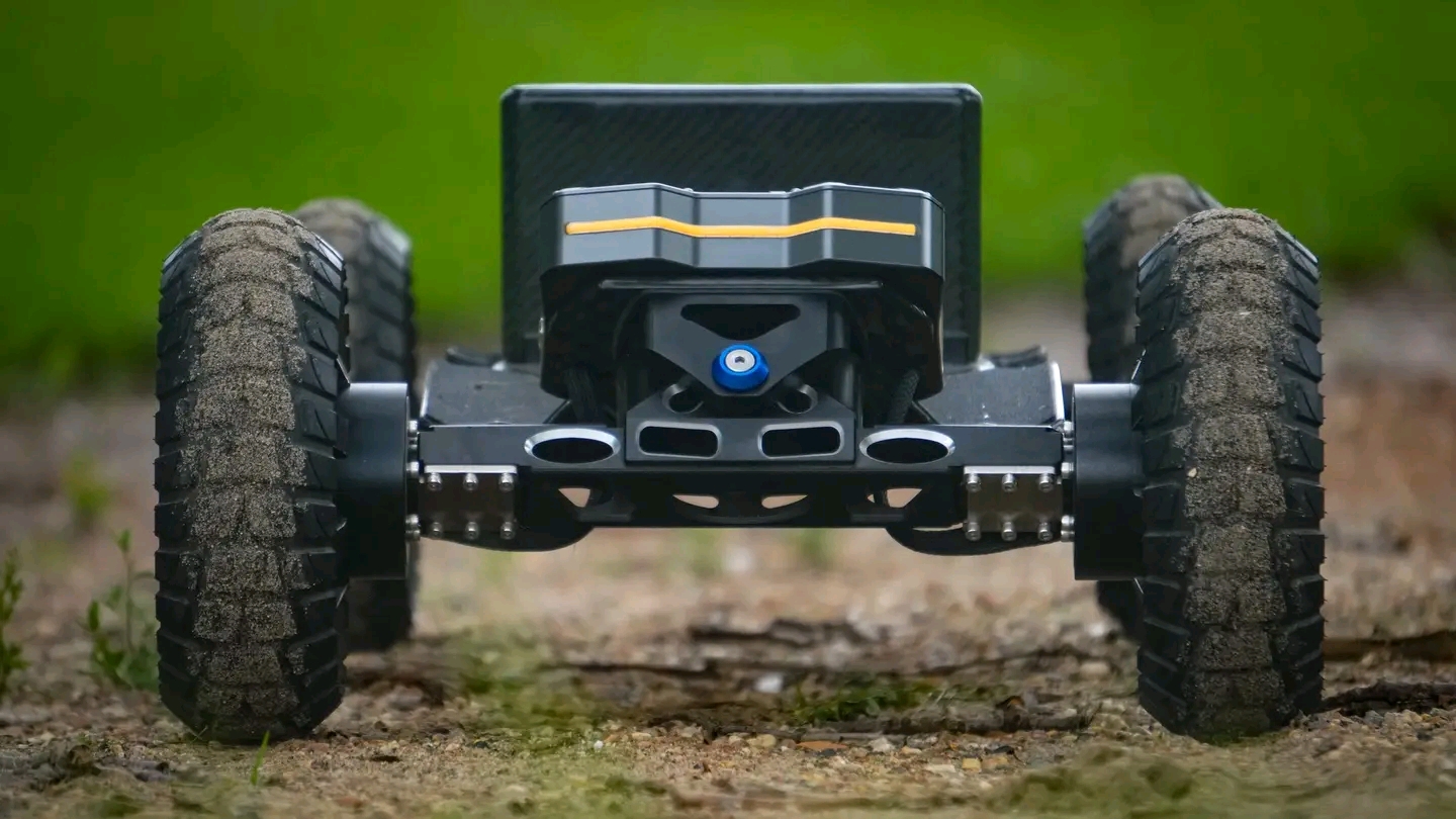 Telum 2VWD Electric Mountain Board - Get ready for serious off-road adventures.