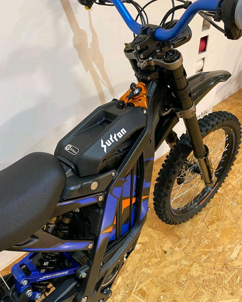 2022 Surron LBX