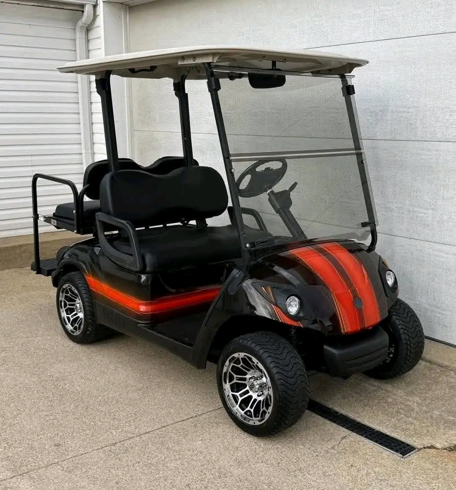 2015 Yamaha G29 Gas Golf Cart -Street Ready, Turn heads and ride in style with this 2015 Yamaha