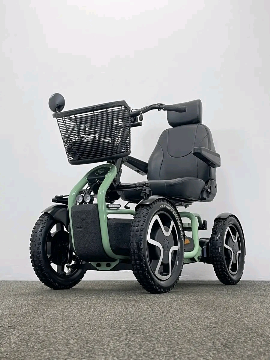 Sterling S800 By Sco0zy Ex Demo,The STERLING S800 by Scoozy is a cool mix between a bike and a mobility scooter, making it easy to get around however you like.