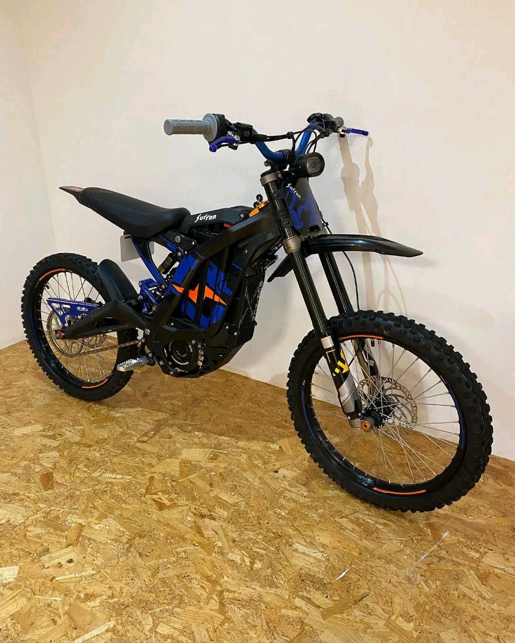 2022 Surron LBX