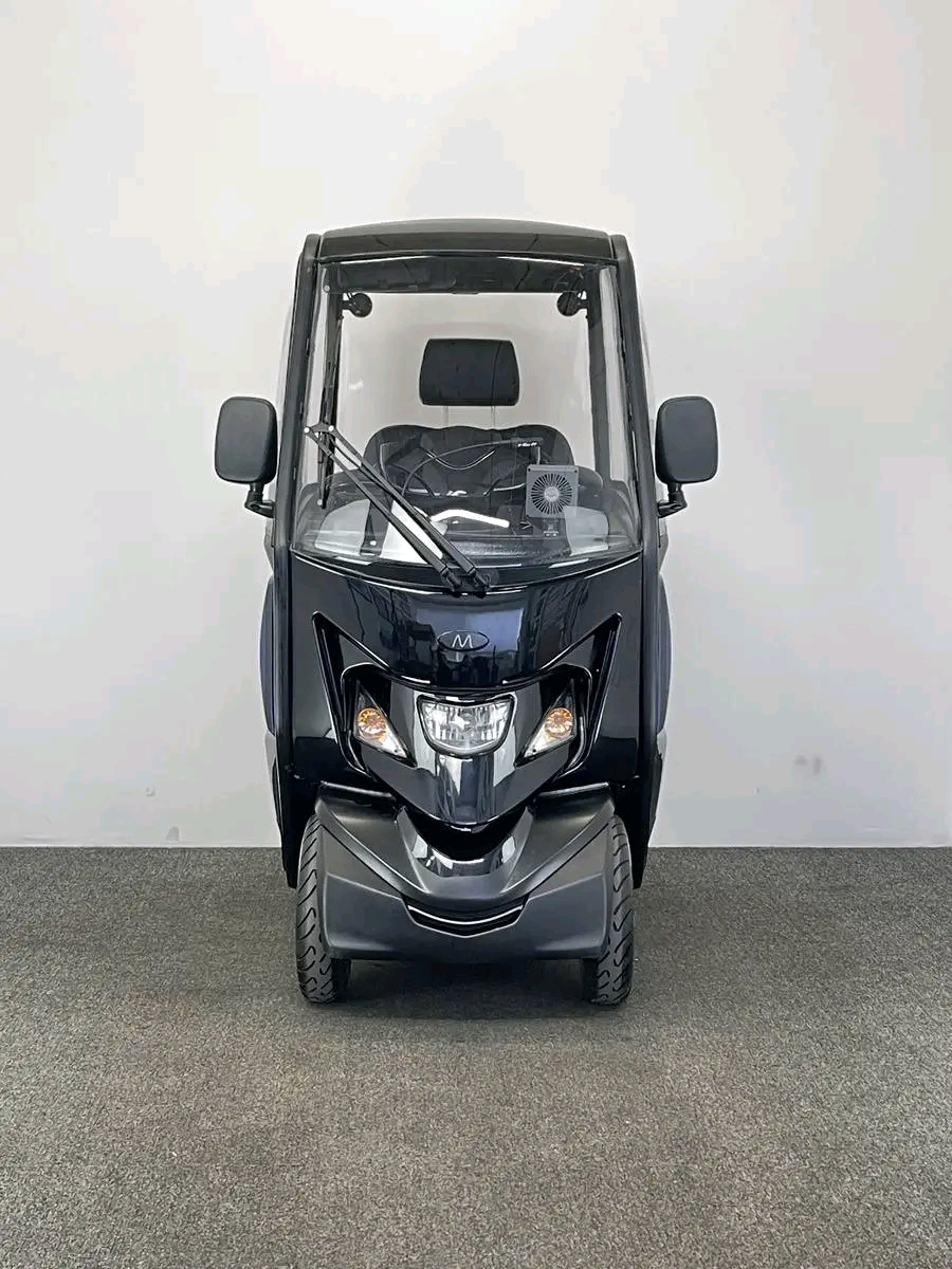 Motion Healthcare Xplorer (2025) The Xplorer is designed for people who want the freedom to travel in comfort, whatever the weather.